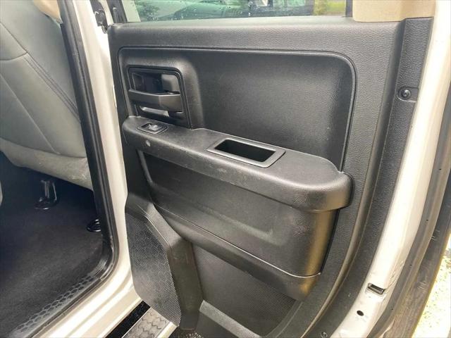 2019 Ram 1500 Classic Express Quad Cab 4x4 6'4" Box