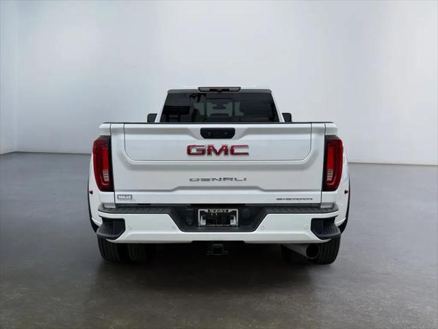 2023 GMC Sierra 3500HD 4WD Crew Cab Long Bed Denali