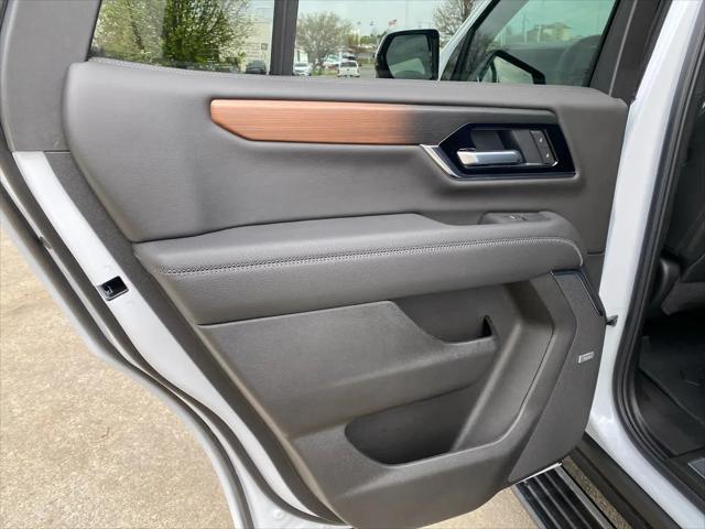 2026 GMC Yukon 4WD Denali