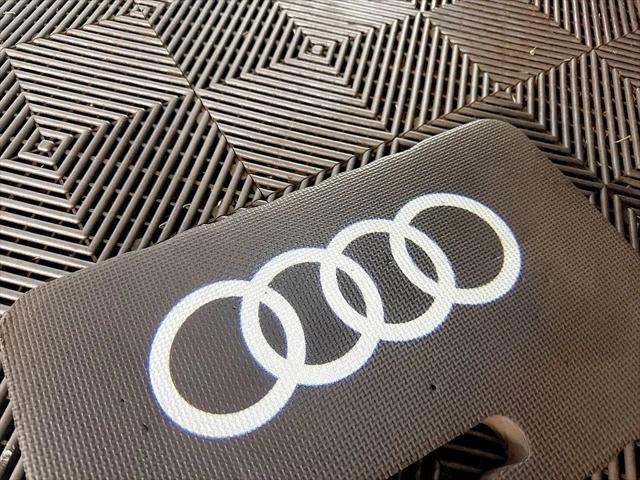 2022 Audi Q7 Premium Plus 55 TFSI quattro Tiptronic
