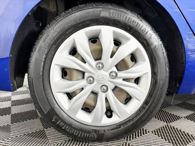 2019 Hyundai Accent SE