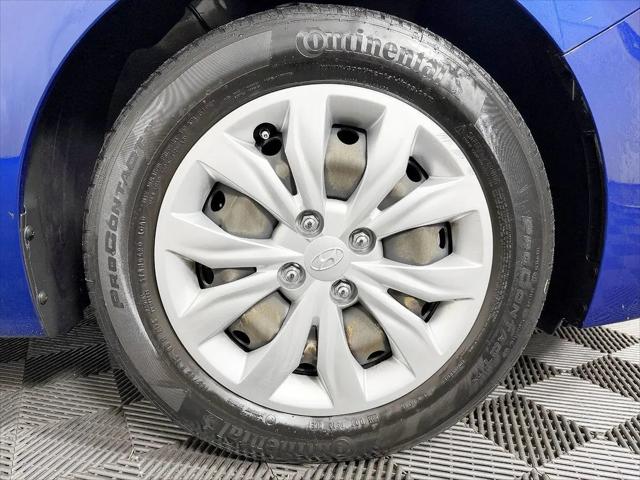 2019 Hyundai Accent SE