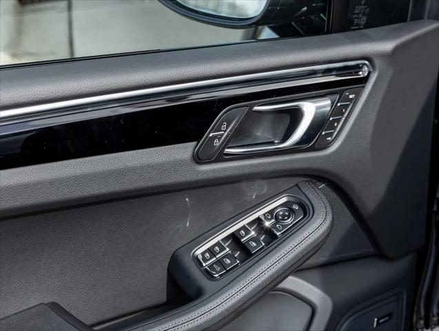 2026 Porsche Macan T