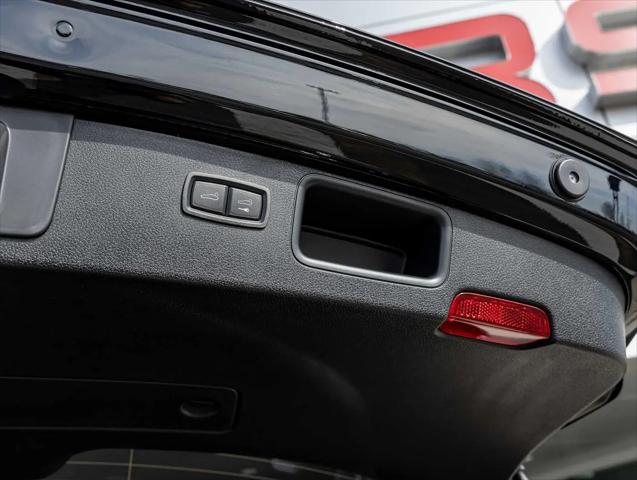 2026 Porsche Macan T