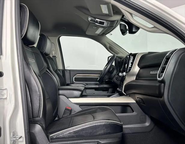 2023 Ram 3500 Laramie Crew Cab 4x4 6'4" Box