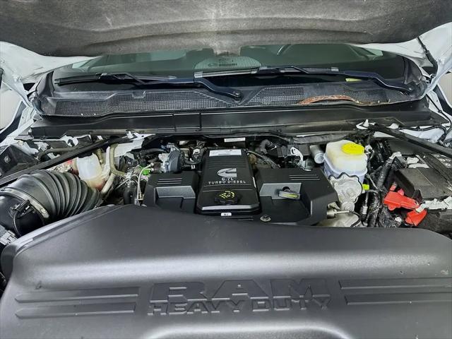 2024 Ram 3500 Big Horn Crew Cab 4x4 8' Box
