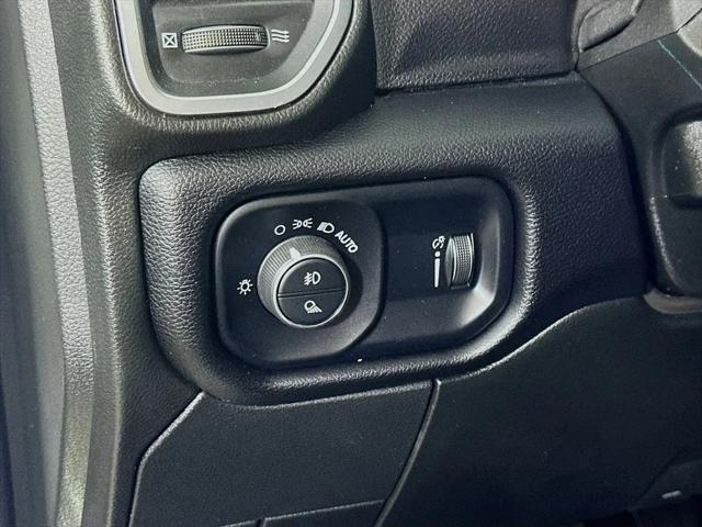 2024 Ram 3500 Big Horn Crew Cab 4x4 8' Box