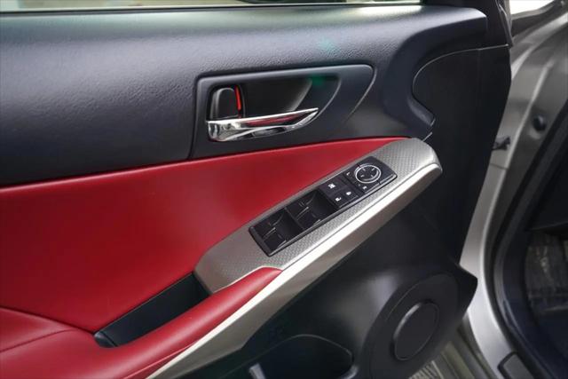 2015 Lexus IS 250 Crafted Line