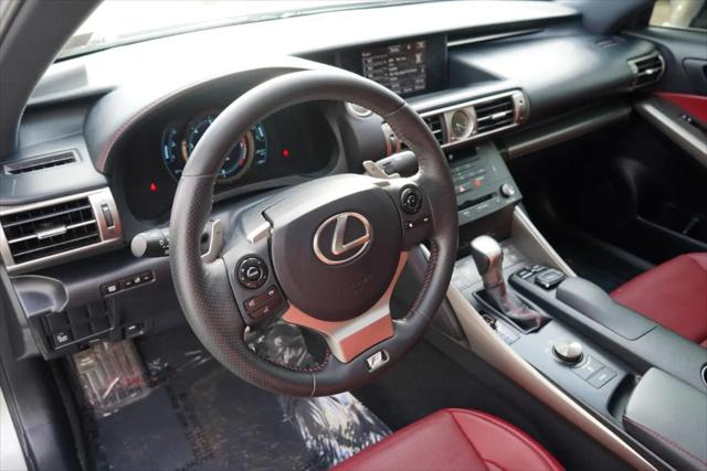2015 Lexus IS 250 Crafted Line