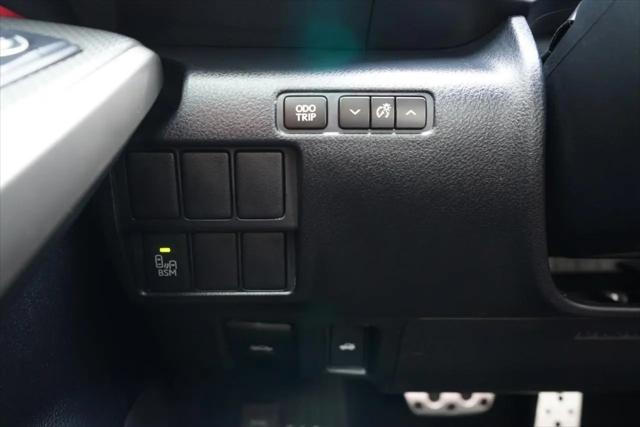 2015 Lexus IS 250 Crafted Line