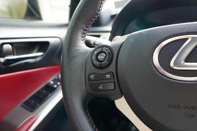 2015 Lexus IS 250 Crafted Line