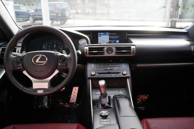 2015 Lexus IS 250 Crafted Line