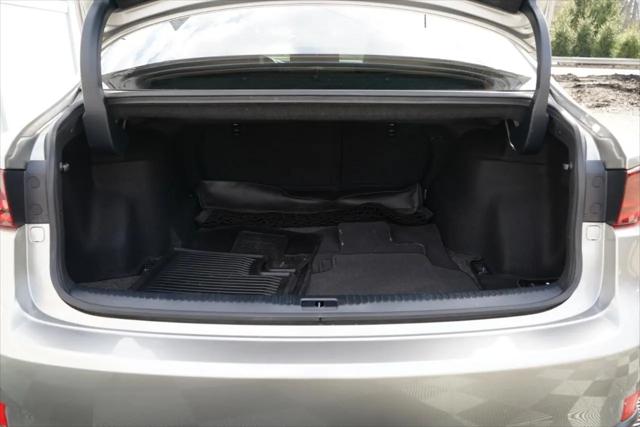 2015 Lexus IS 250 Crafted Line