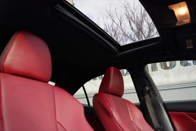 2015 Lexus IS 250 Crafted Line