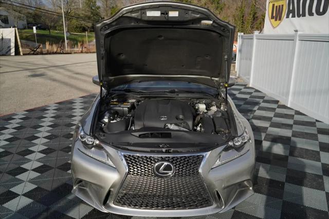 2015 Lexus IS 250 Crafted Line