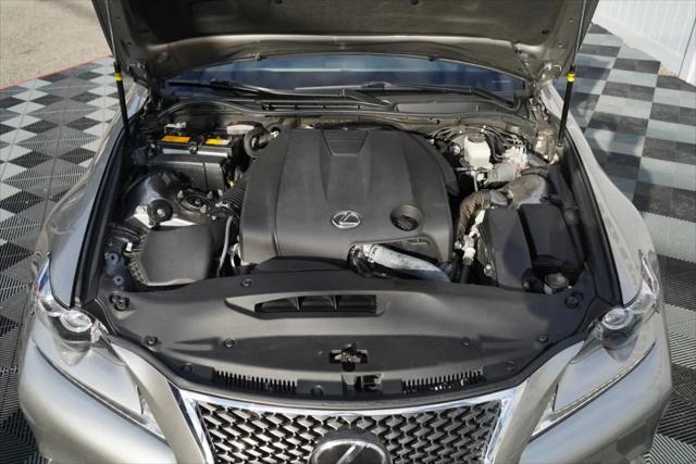 2015 Lexus IS 250 Crafted Line