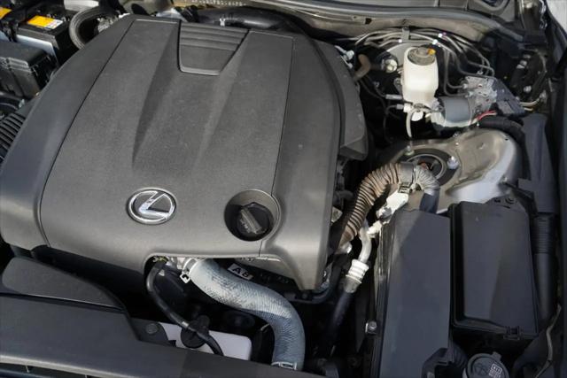 2015 Lexus IS 250 Crafted Line