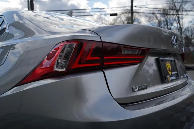 2015 Lexus IS 250 Crafted Line