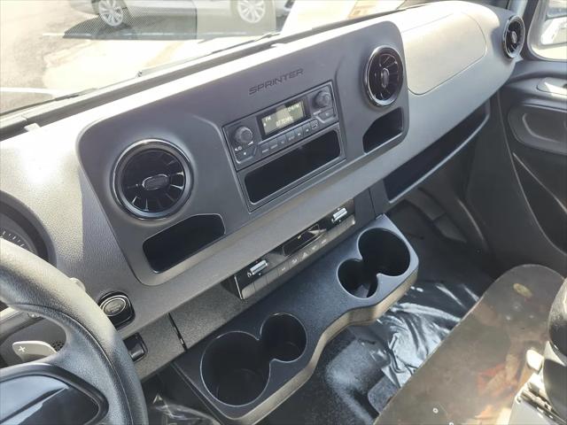 2023 Mercedes-Benz Sprinter 2500 Standard Roof 4-Cyl Gas