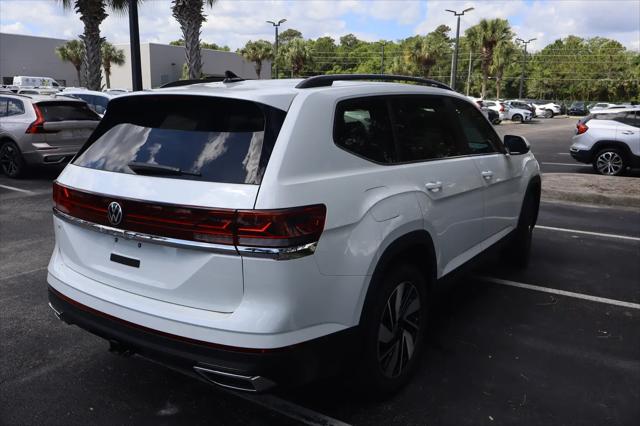 2026 Volkswagen Atlas SE with Technology