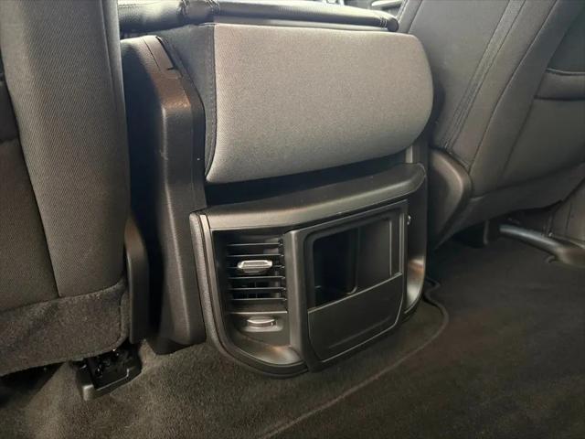 2024 Ram 1500 Big Horn Crew Cab 4x2 5'7" Box