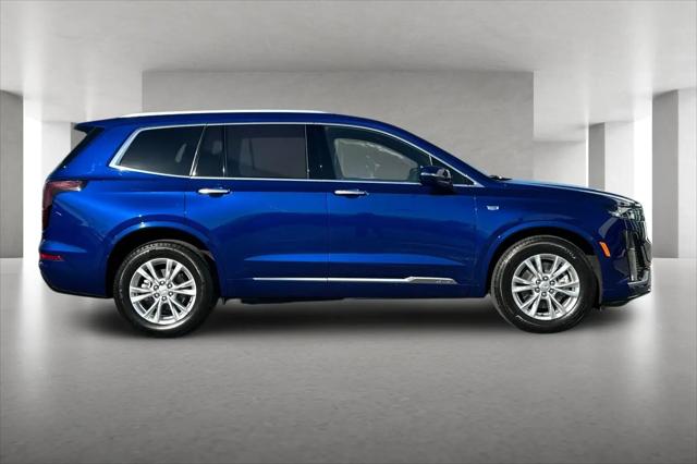 2025 Cadillac XT6 FWD Luxury