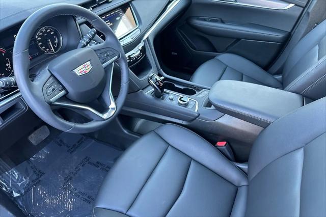 2025 Cadillac XT6 FWD Luxury