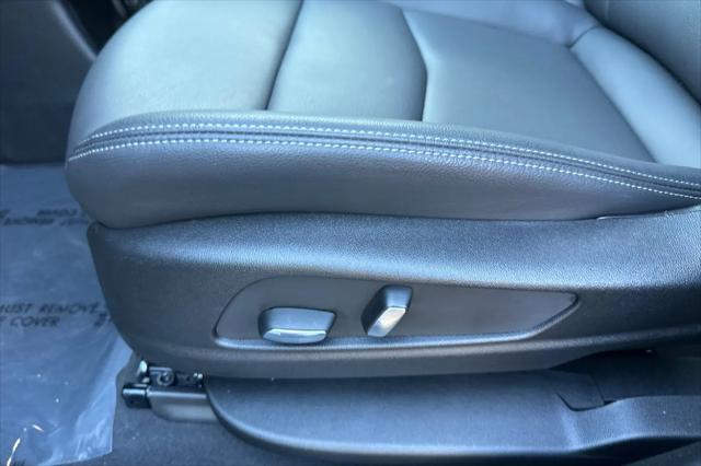 2025 Cadillac XT6 FWD Luxury