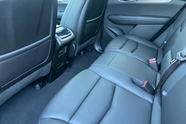 2025 Cadillac XT6 FWD Luxury