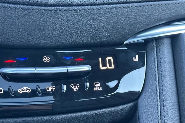2025 Cadillac XT6 FWD Luxury