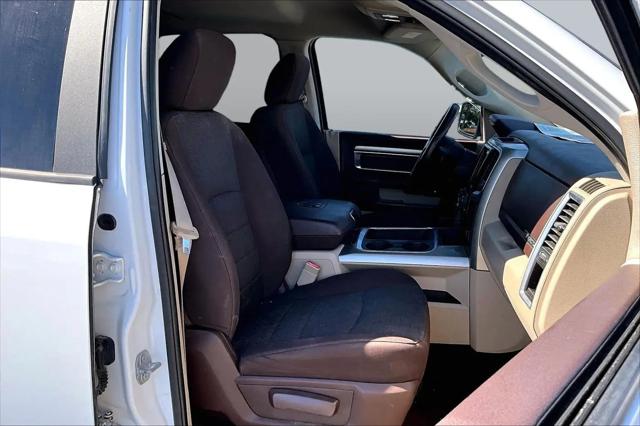 2018 Ram 1500 Big Horn Crew Cab 4x4 5'7" Box
