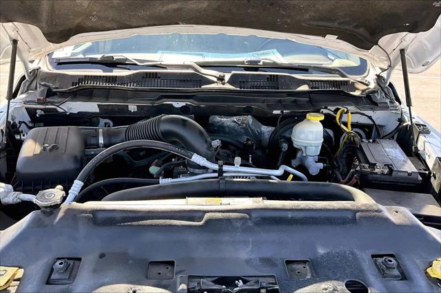 2018 Ram 1500 Big Horn Crew Cab 4x4 5'7" Box