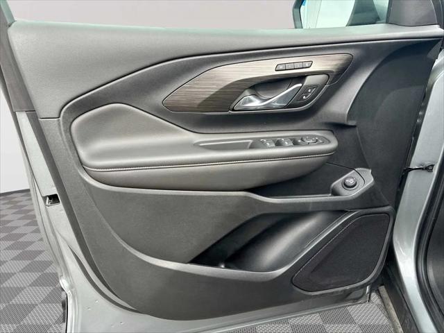 2023 GMC Terrain FWD SLT
