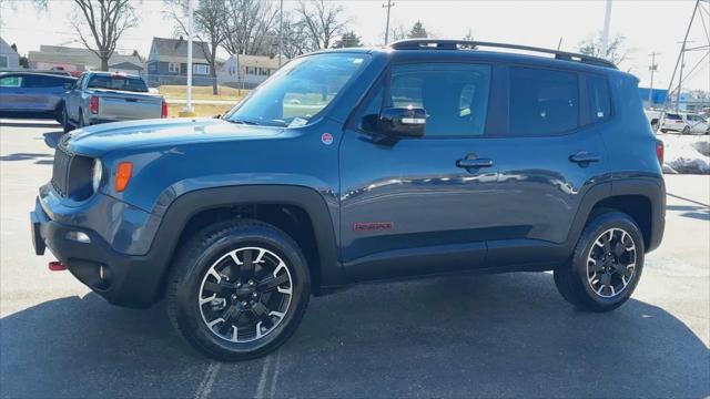 2023 Jeep Renegade Trailhawk 4x4