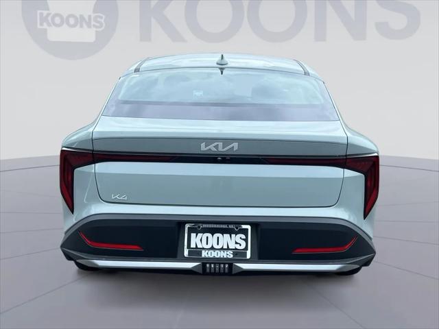 2026 Kia K4 LXS