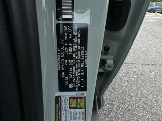 2026 Kia K4 LXS