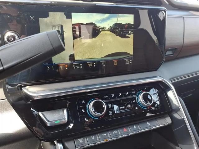 2026 GMC Sierra 2500HD Crew Cab, Standard Bed, Denali Ultimate, 4WD