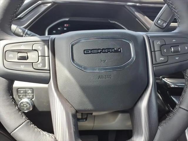 2026 GMC Sierra 2500HD Crew Cab, Standard Bed, Denali Ultimate, 4WD