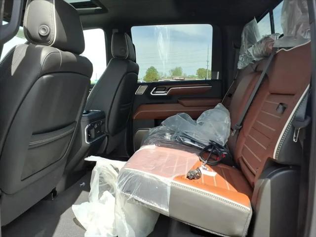 2026 GMC Sierra 2500HD Crew Cab, Standard Bed, Denali Ultimate, 4WD