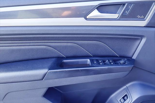 2020 Volkswagen Atlas Cross Sport 3.6L V6 SEL Premium