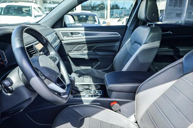 2020 Volkswagen Atlas Cross Sport 3.6L V6 SEL Premium