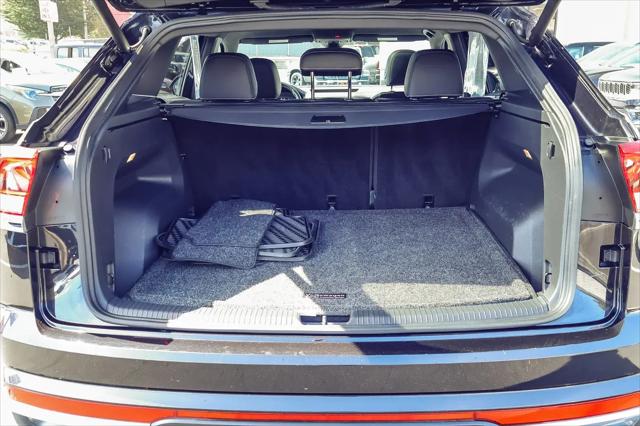 2020 Volkswagen Atlas Cross Sport 3.6L V6 SEL Premium