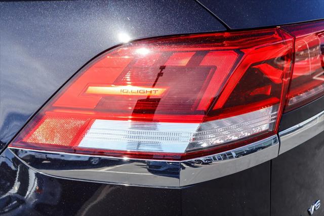 2020 Volkswagen Atlas Cross Sport 3.6L V6 SEL Premium