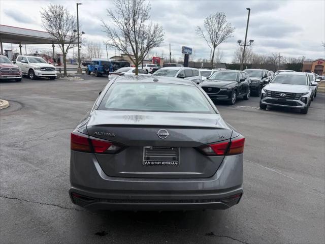 2023 Nissan Altima SV FWD