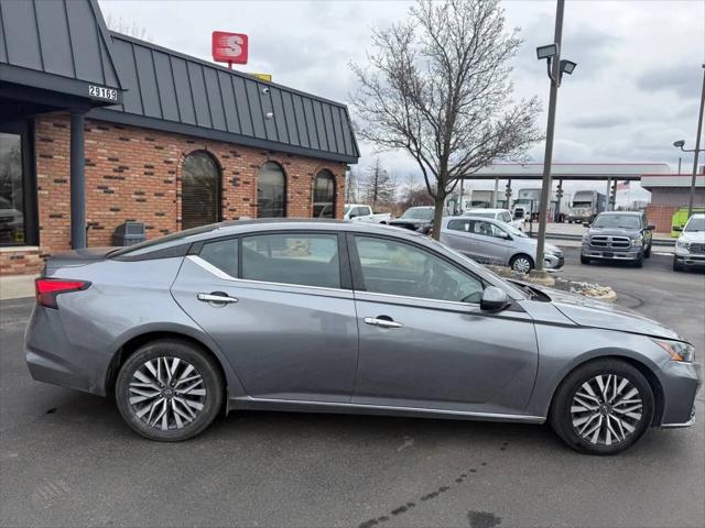 2023 Nissan Altima SV FWD