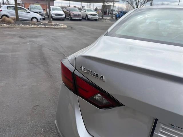 2024 Nissan Altima SV FWD