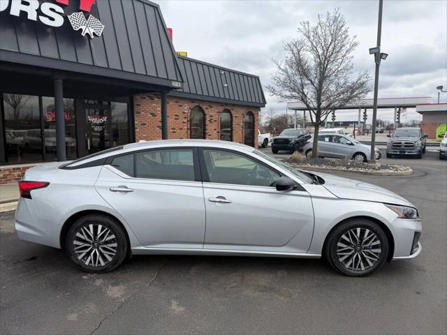 2024 Nissan Altima SV FWD