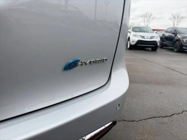 2024 Chrysler Pacifica Hybrid Select