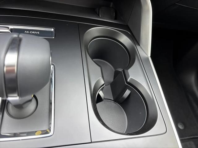 2026 Mazda X-90 3.3 Turbo Select