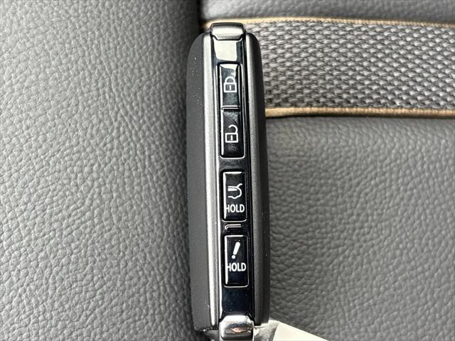 2026 Mazda X-90 3.3 Turbo Select